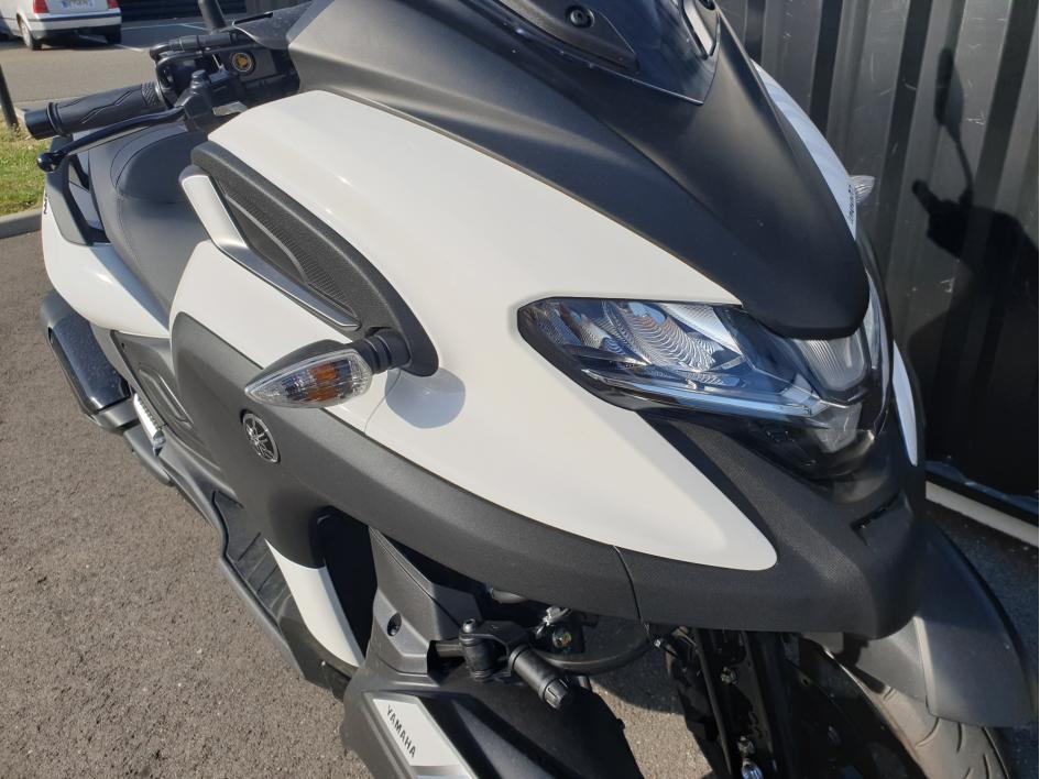 TRICITY 300 garantie 5 ans