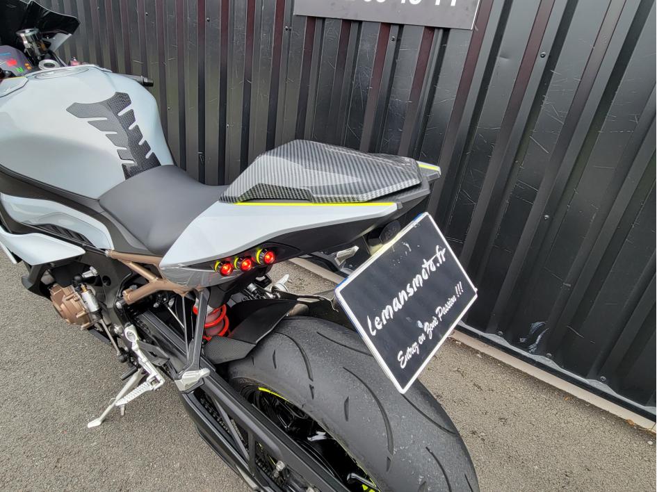 BMW S 1000 RR