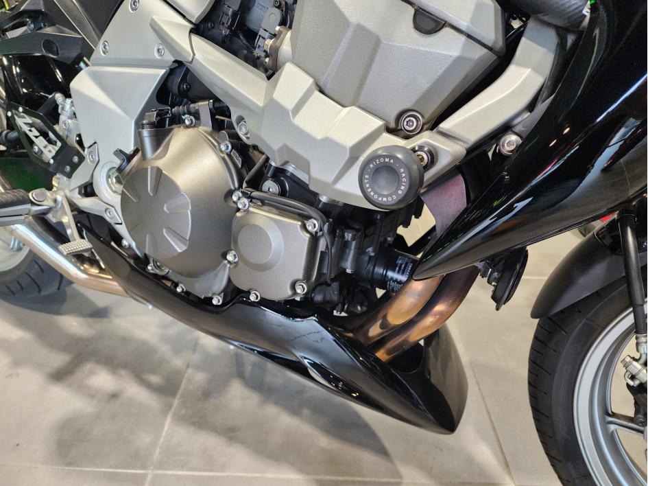 KAWASAKI Z750