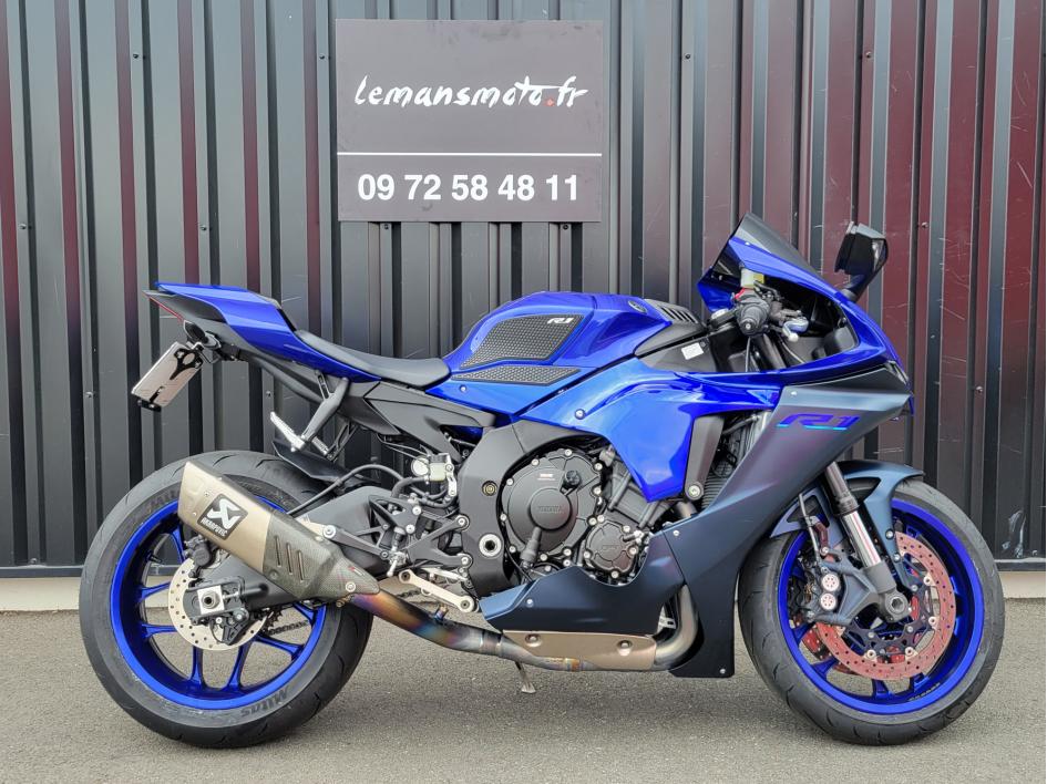 YAMAHA YZF 1000 R1