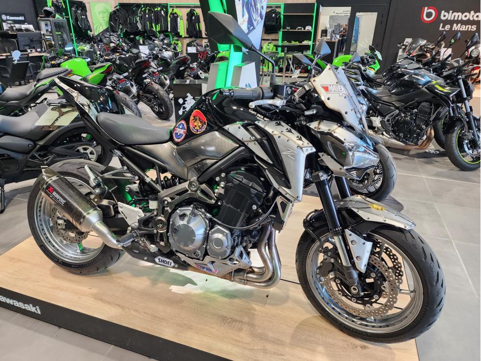 KAWASAKI Z900 PREPA UNIQUE TOP GUN 