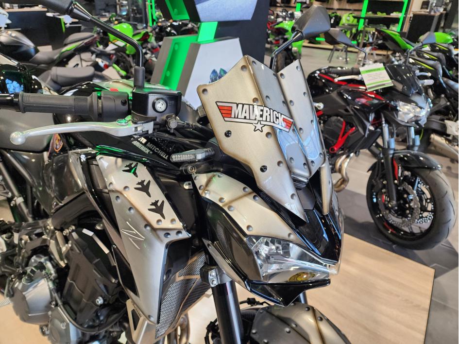 KAWASAKI Z900 PREPA UNIQUE TOP GUN 
