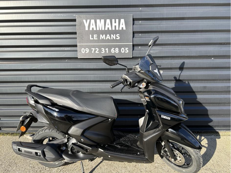 YAMAHA RayZR 125