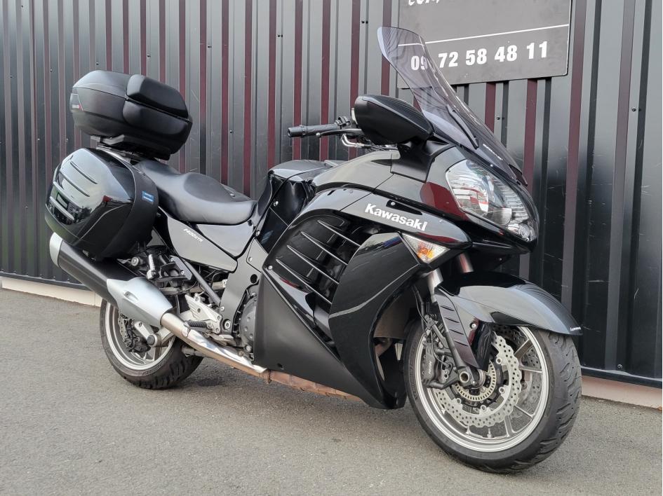 KAWASAKI GTR 1400