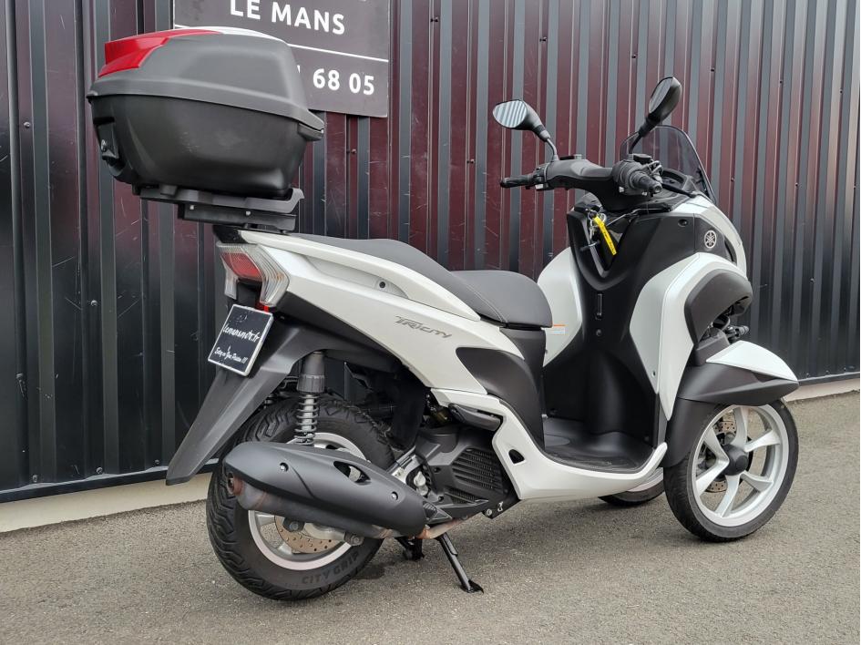 YAMAHA TRICITY 125