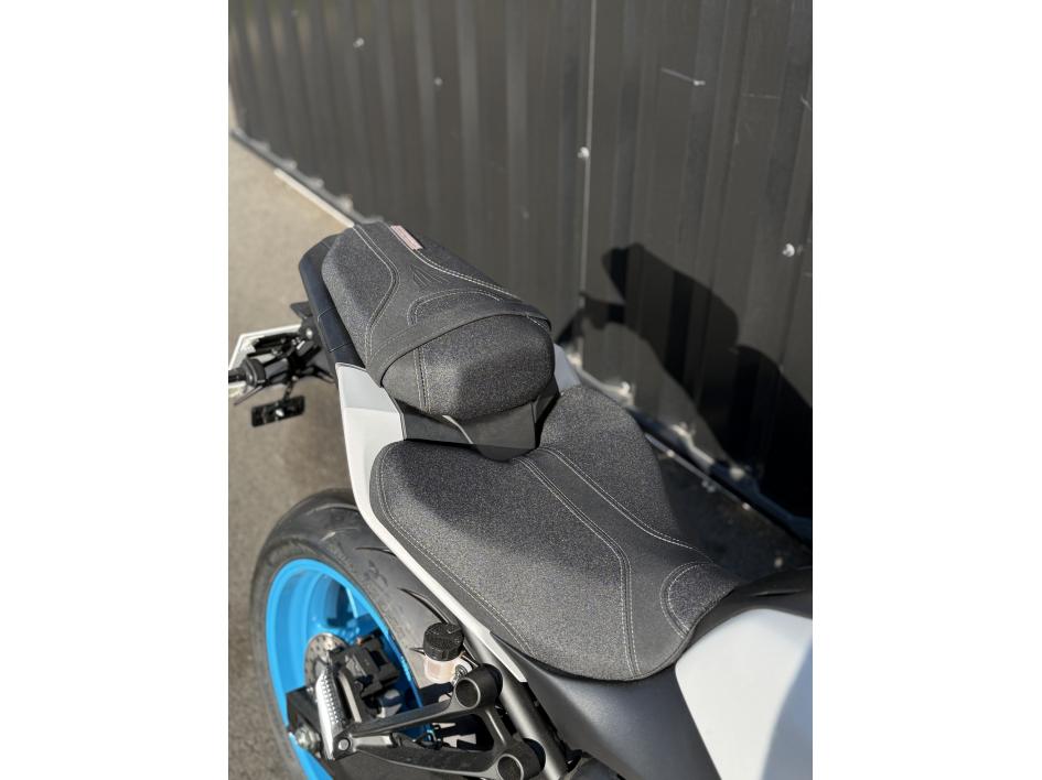 MT07 MT-07 AVEC OPTIONS