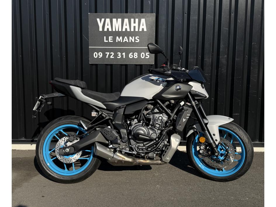 MT07 MT-07 AVEC OPTIONS