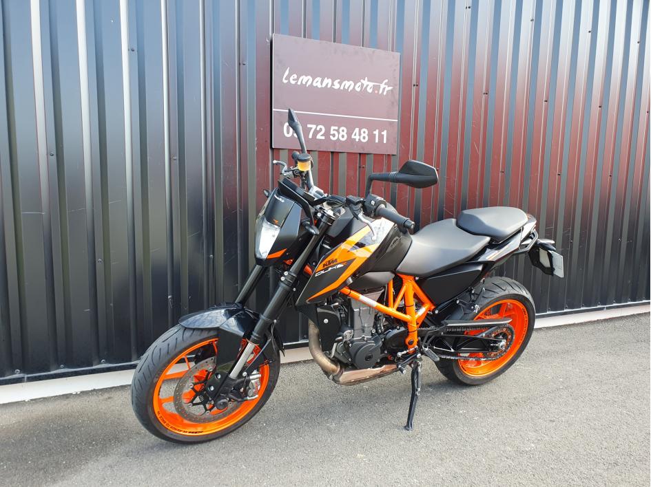 KTM 690 DUKE R