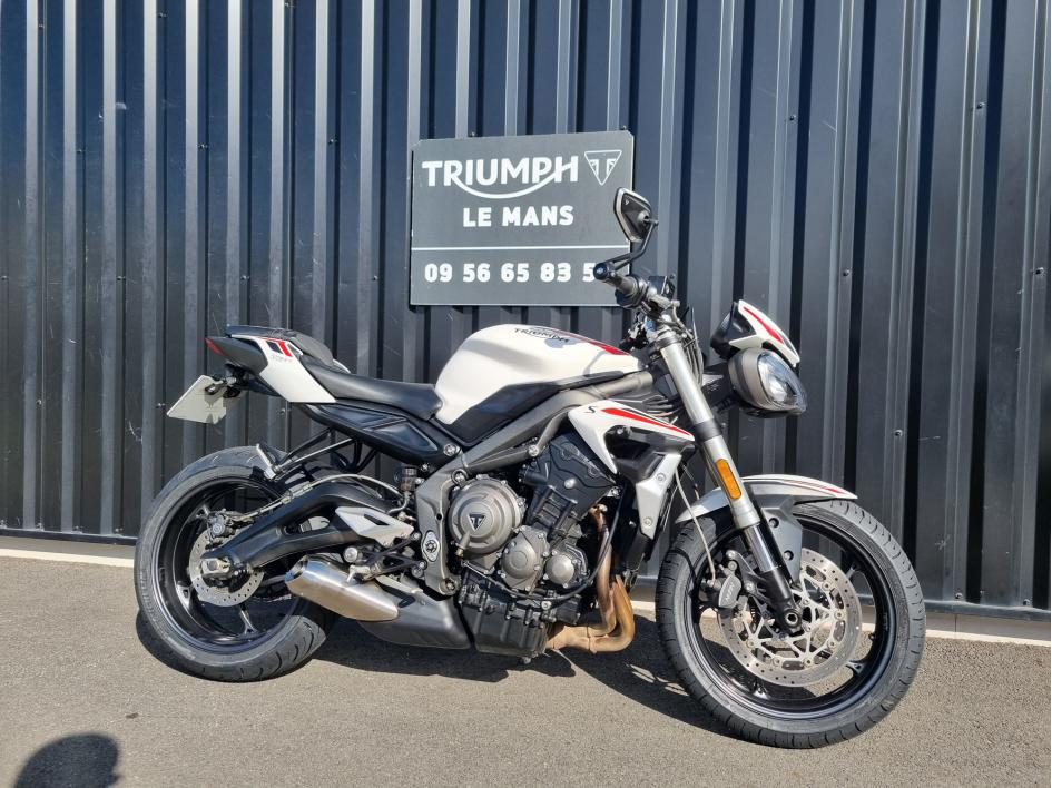 TRIUMPH STREET TRIPLE 660 S A2