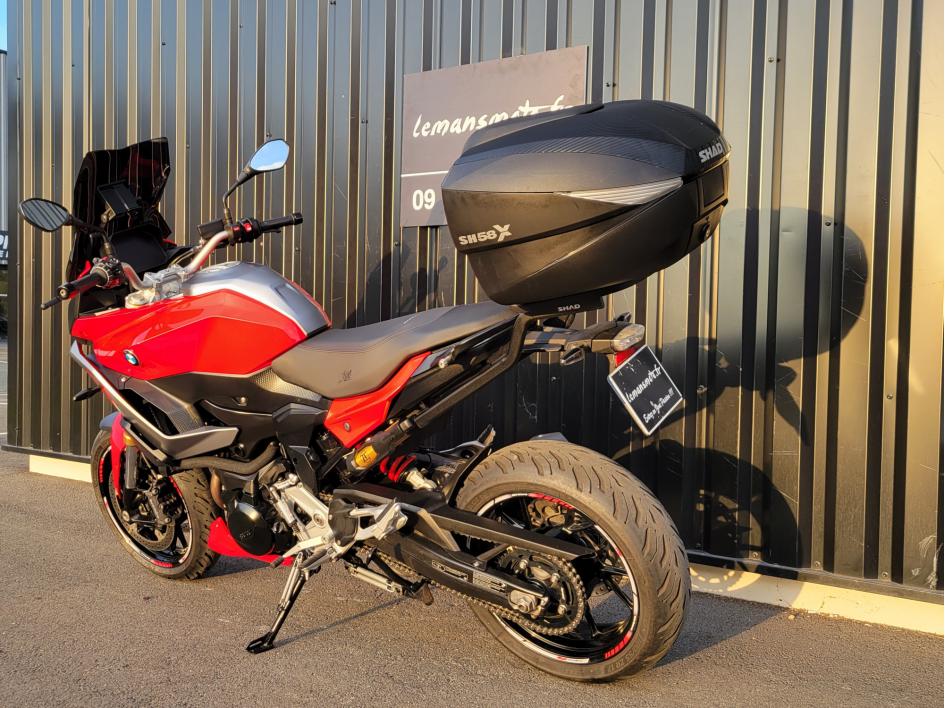 BMW F 900 XR