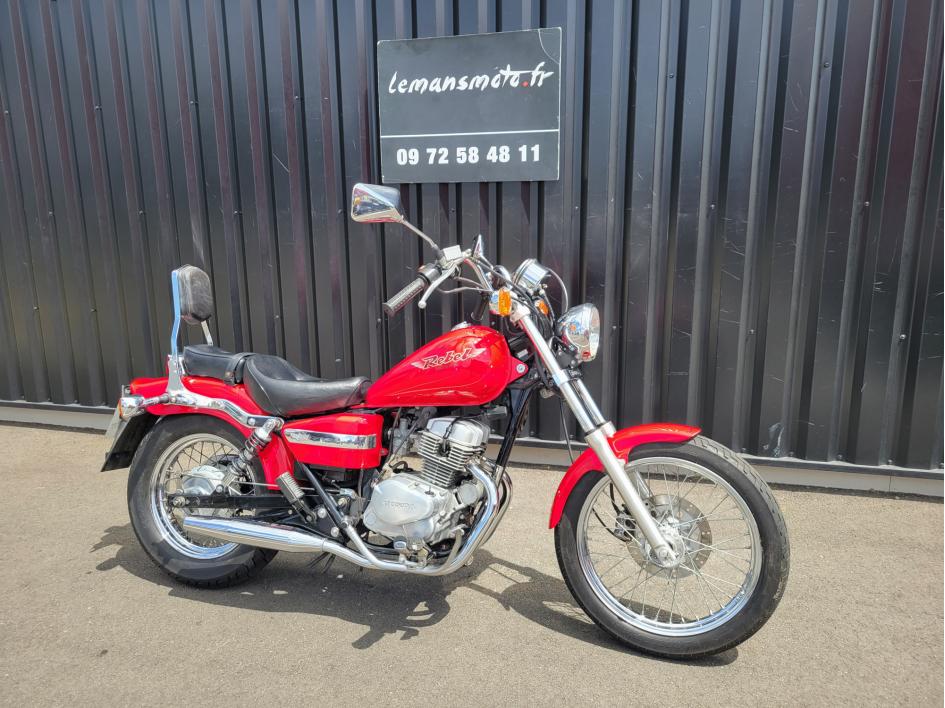 HONDA 125 REBEL