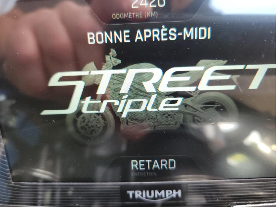 TRIUMPH STREET TRIPLE 765 RS