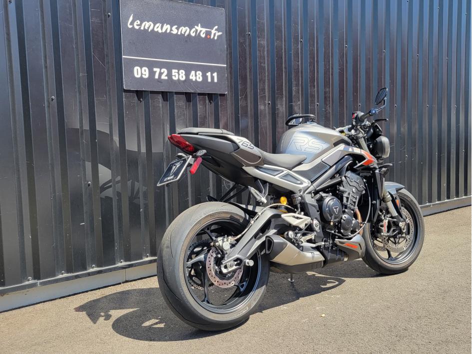 TRIUMPH STREET TRIPLE 765 RS