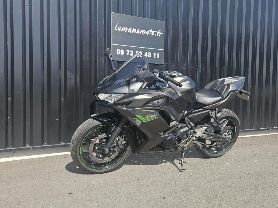 KAWASAKI NINJA 650