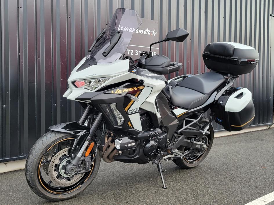KAWASAKI VERSYS 1100 s