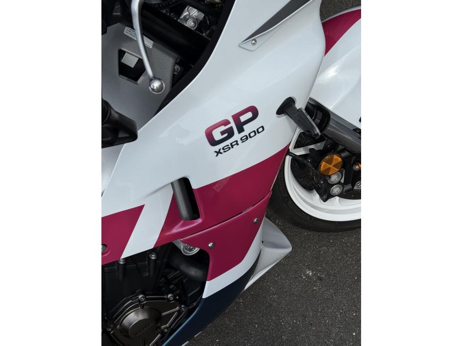 XSR 900 GP replica 750 yzf