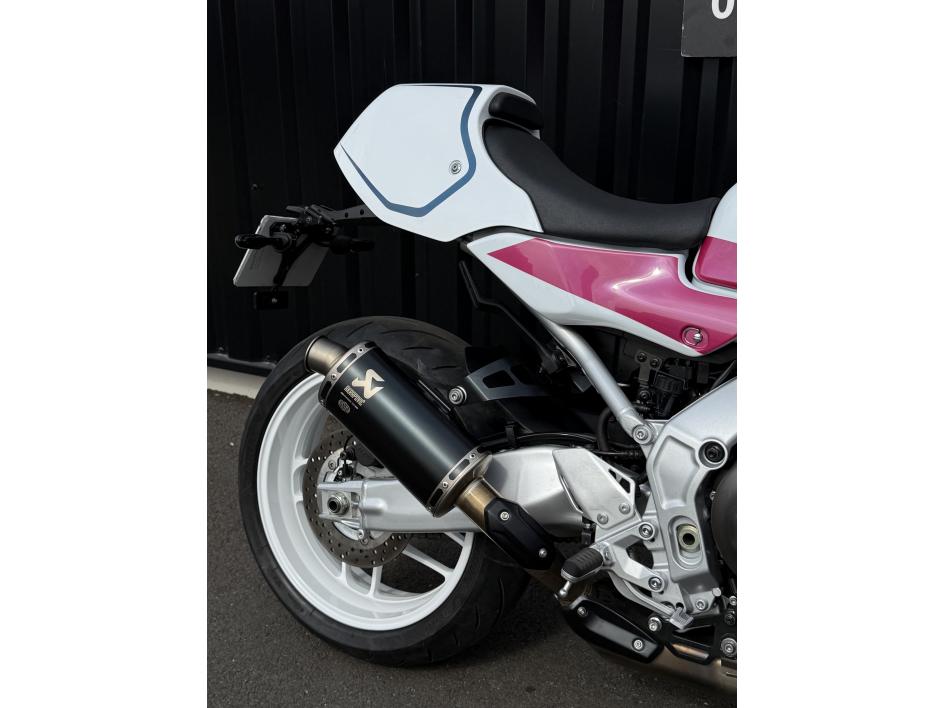 XSR 900 GP replica 750 yzf