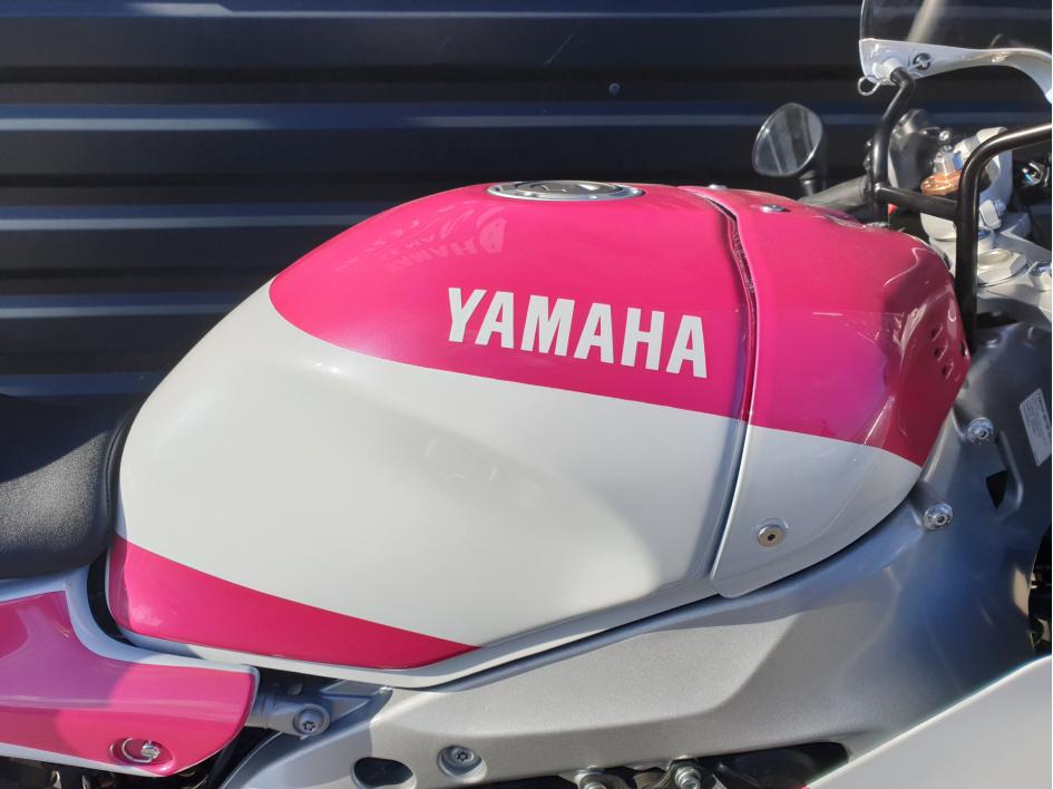 XSR 900 GP replica 750 yzf