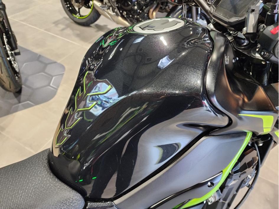 KAWASAKI Z900 125 CV  Z 900 SEULEMENT 651 KM