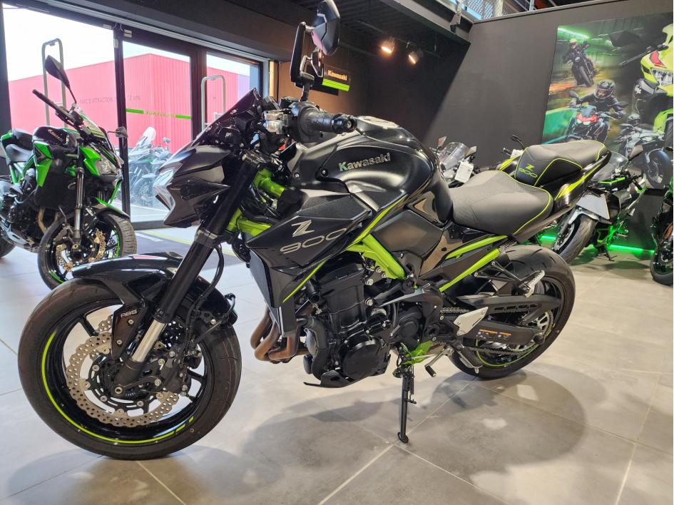 KAWASAKI Z900 125 CV  Z 900 SEULEMENT 651 KM