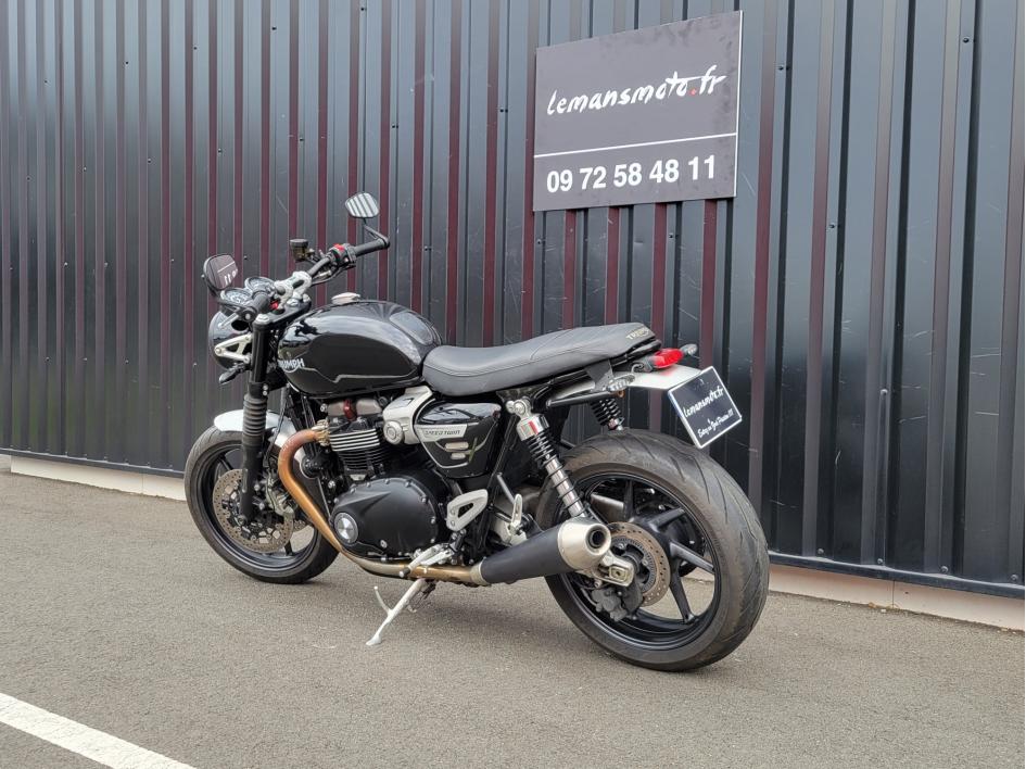TRIUMPH SPEED TWIN 1200