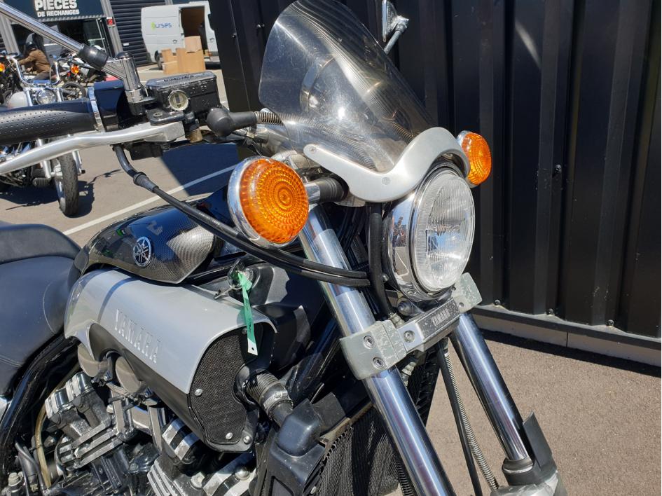 YAMAHA vmax 1200 carbone faible kilometrage