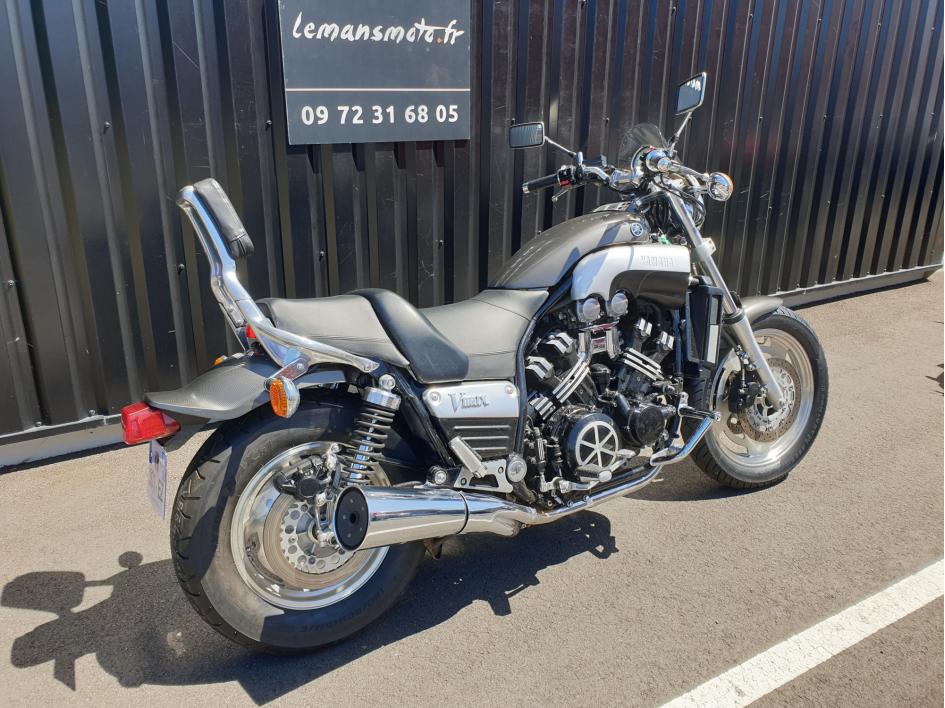 YAMAHA vmax 1200 carbone faible kilometrage