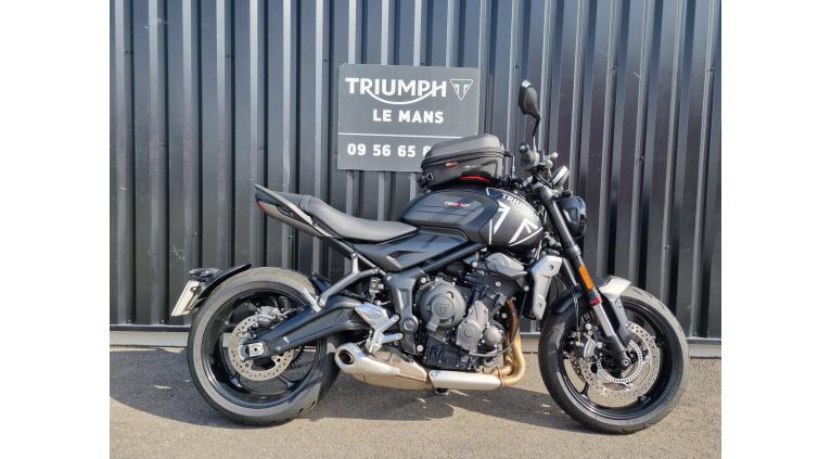 TRIUMPH TRIDENT 660