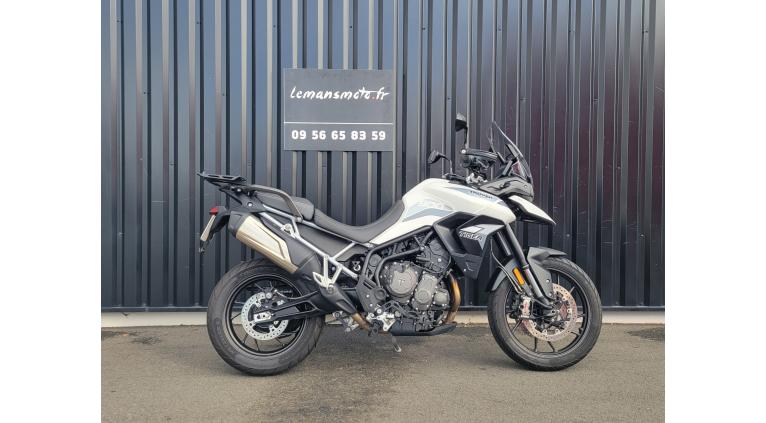 TRIUMPH Tiger 900 GT