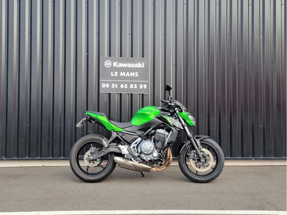 KAWASAKI Z650 (47.5CV) + KIT RABAISSEMENT