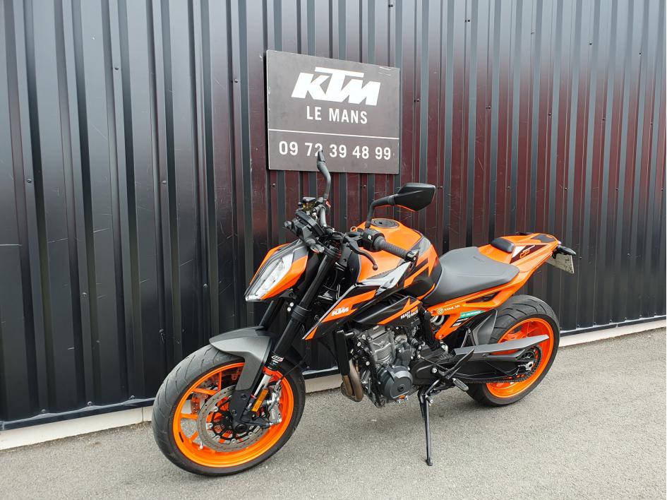 KTM 890 DUKE GP  SEULEMENT 3522 KILOMETRES