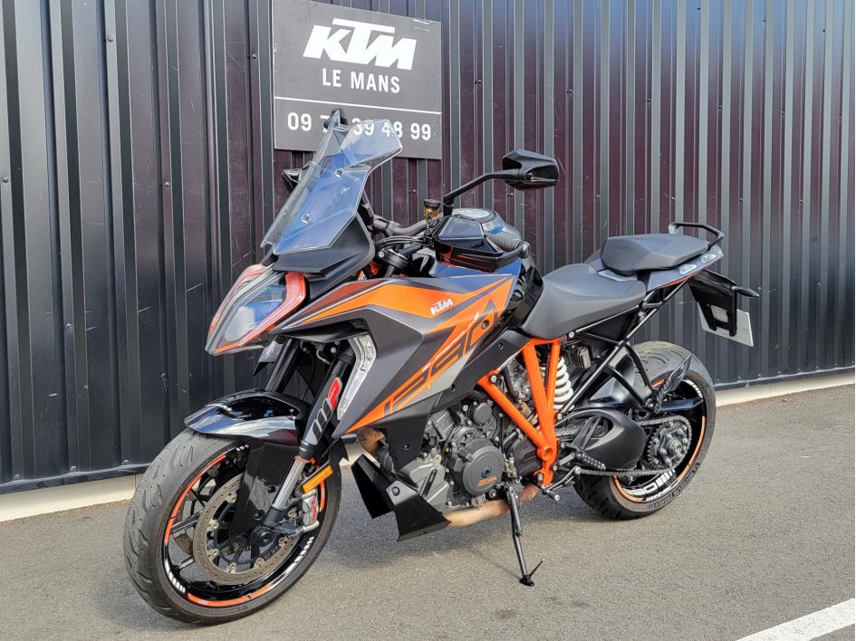 KTM 1290 SUPER DUKE GT