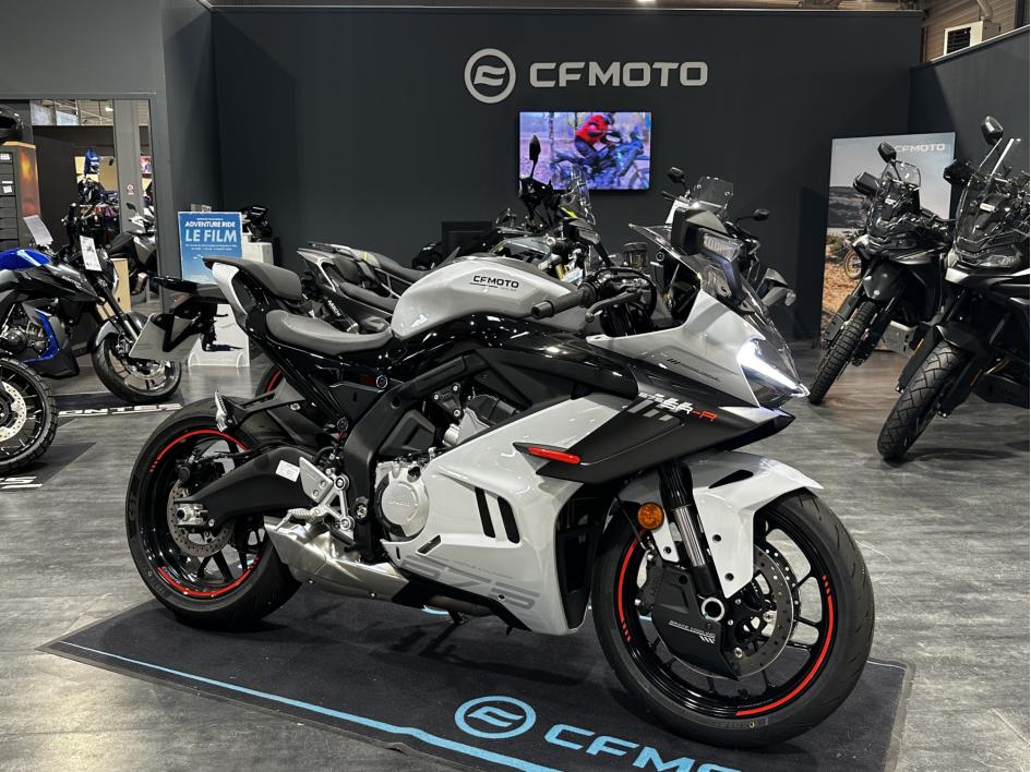 CF MOTO 675 SR-R 1 DISPO EN STOCK NEUVE 0KM