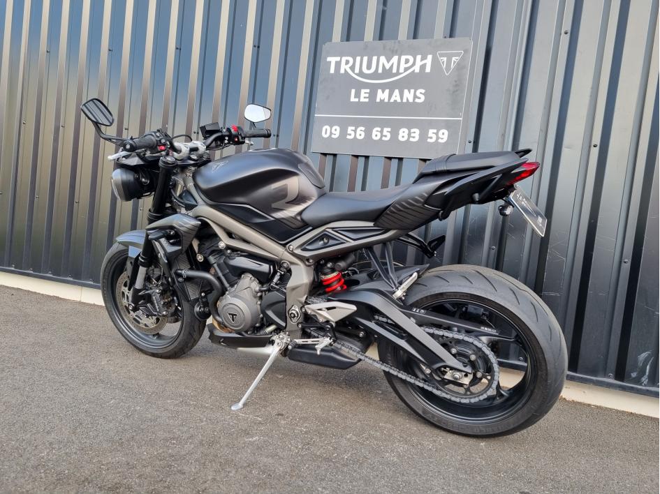 TRIUMPH STREET TRIPLE 765 R