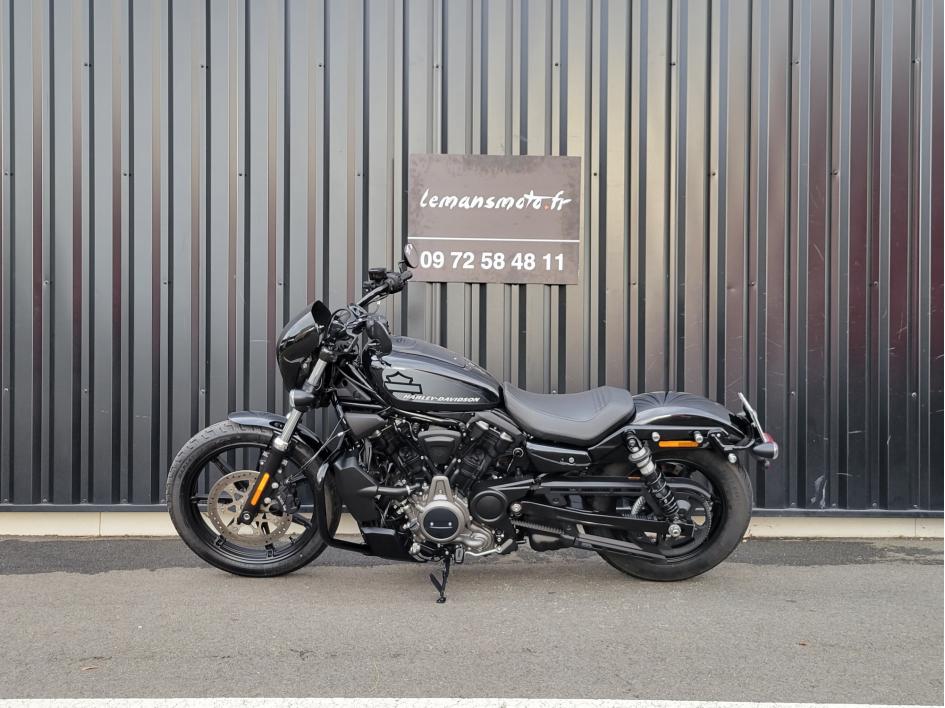 HARLEY-DAVIDSON SPORTSTER NIGHTSTER 975