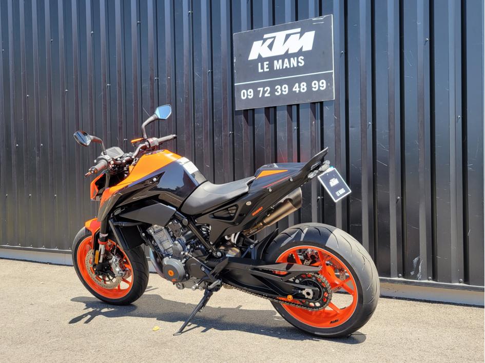 KTM 890 DUKE