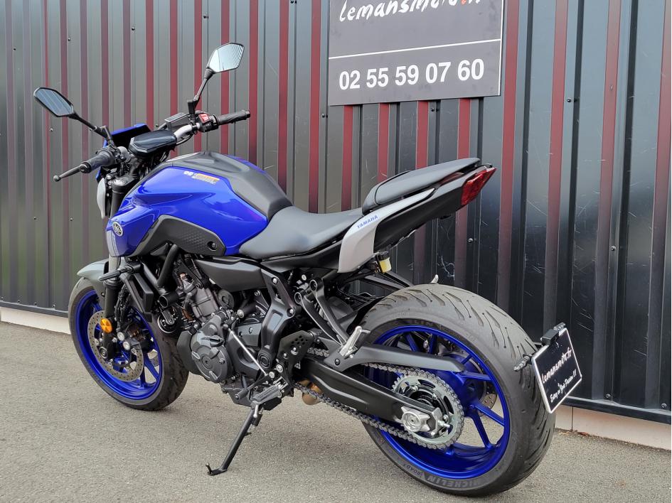 YAMAHA MT-07