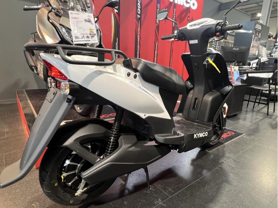 KYMCO Agility EV Electrique equiv 50cc
