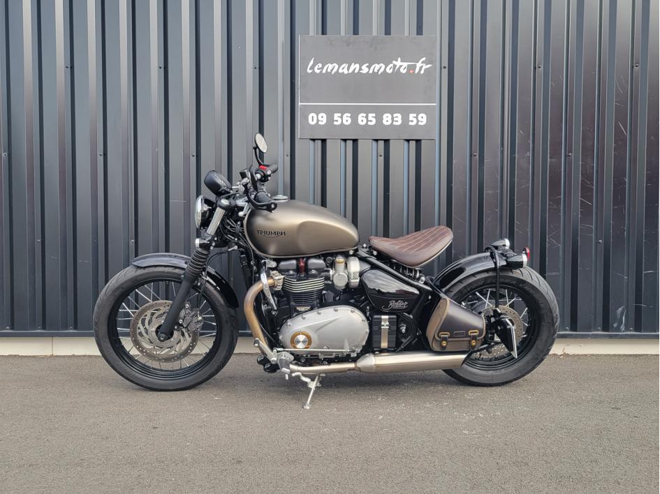TRIUMPH Bonneville Bobber 1200