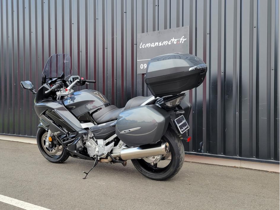 YAMAHA FJR 1300 1ère main