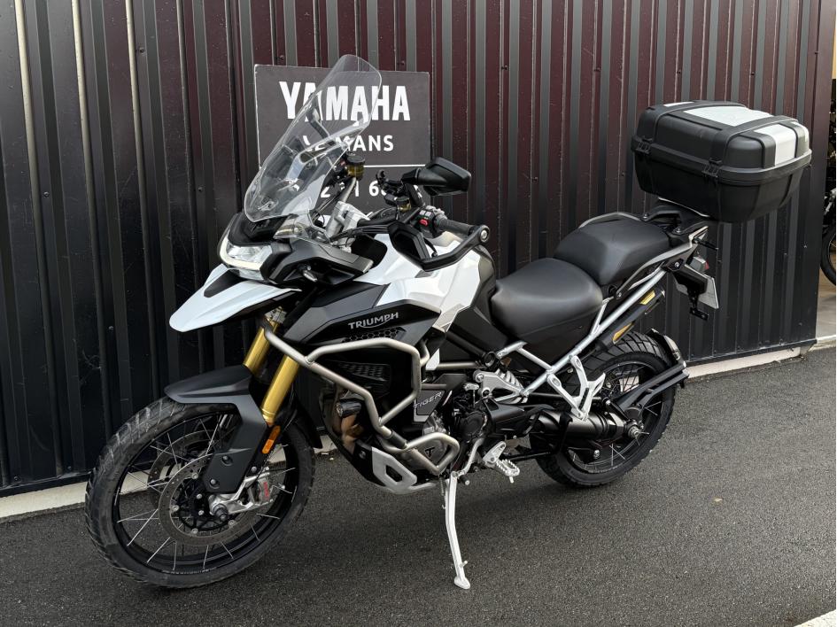 TRIUMPH TIGER 1200 RALLY EXPLORER