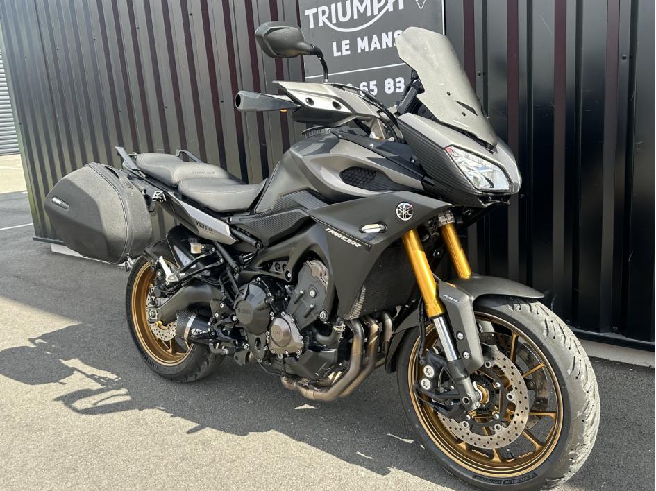 YAMAHA TRACER 900