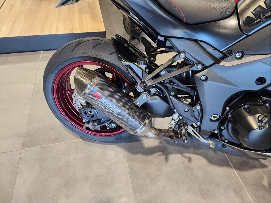 KAWASAKI Z1000 ABS SUGOMI 