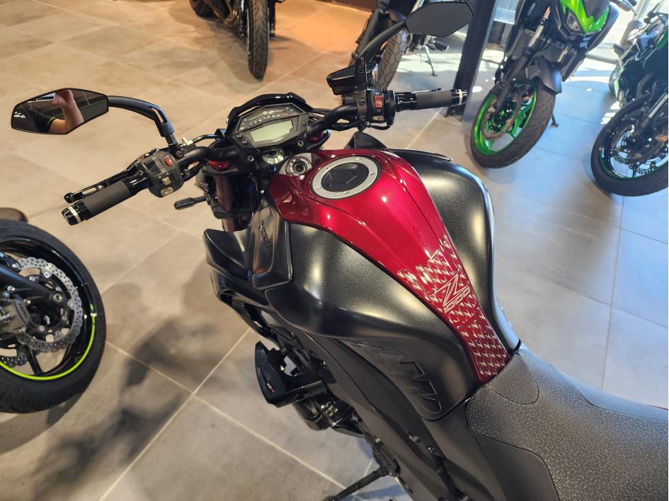 KAWASAKI Z1000 ABS SUGOMI 