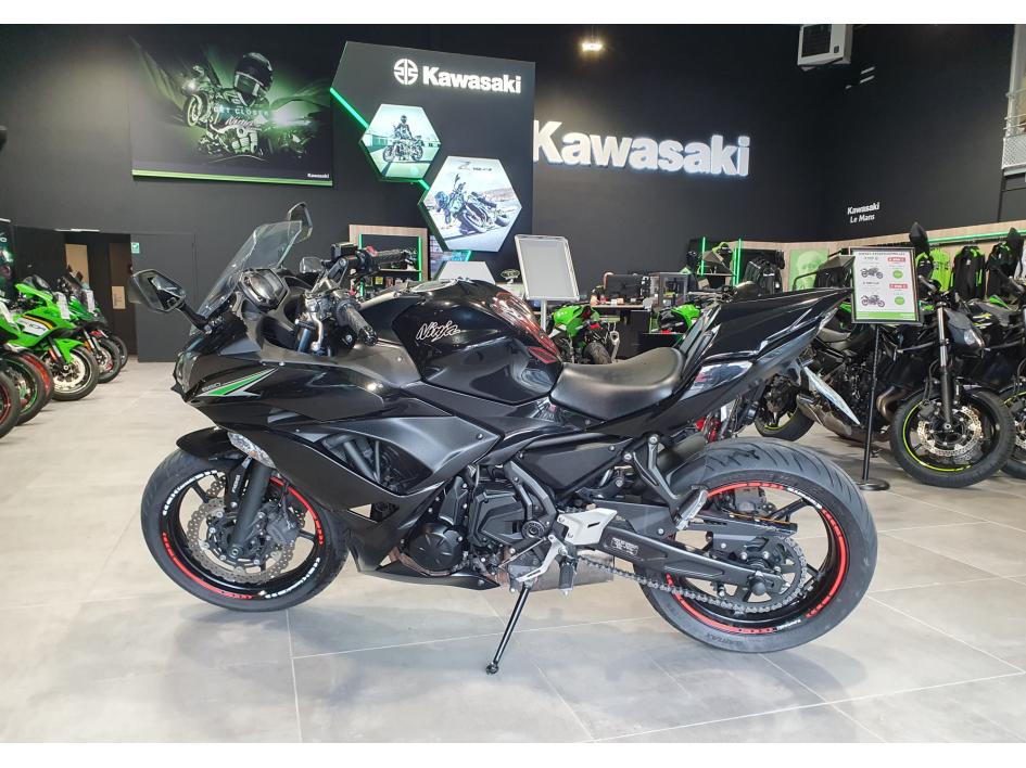 KAWASAKI NINJA 650 A2