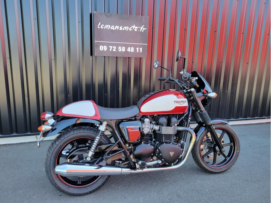 TRIUMPH Bonneville Newchurch