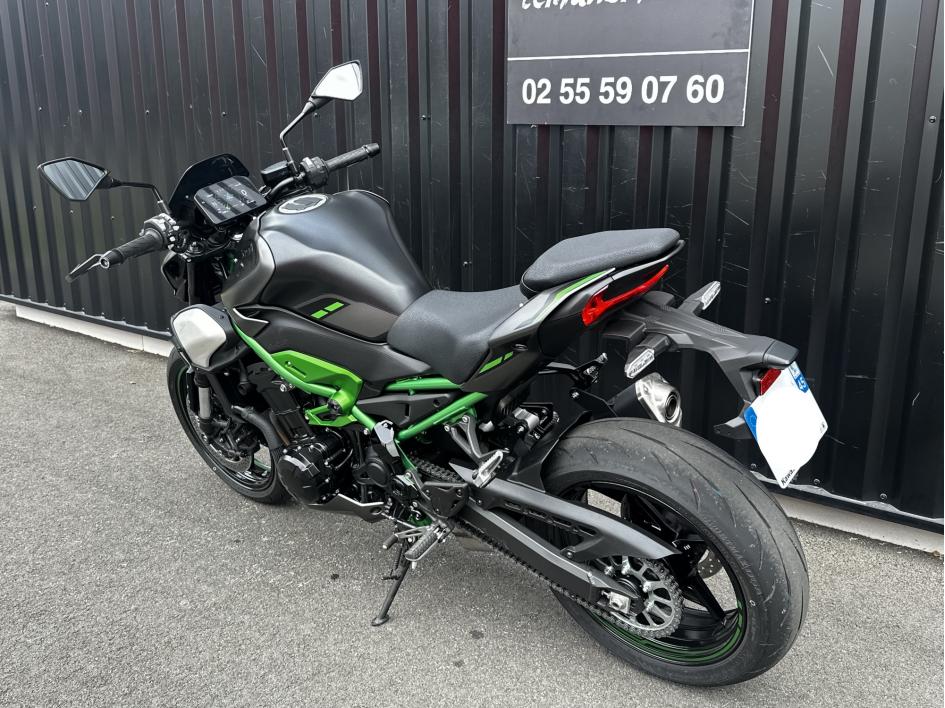KAWASAKI Z 900