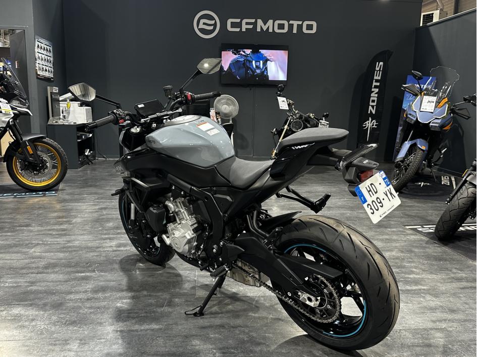 CF MOTO 675 NK