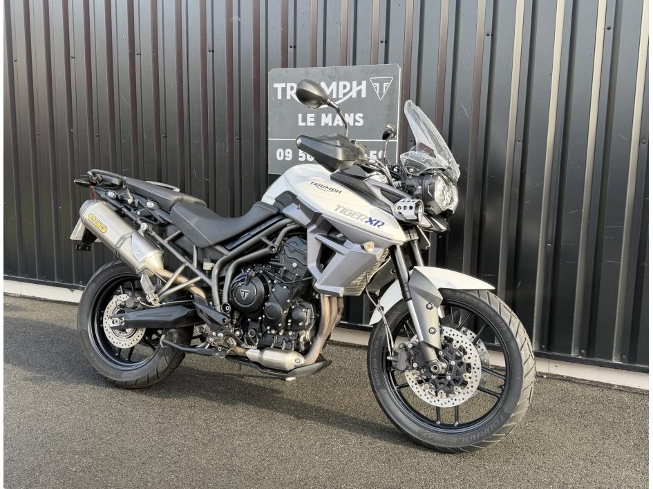 TRIUMPH TIGER 800 XRX
