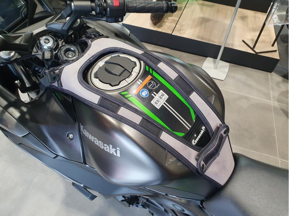 KAWASAKI NINJA 650 